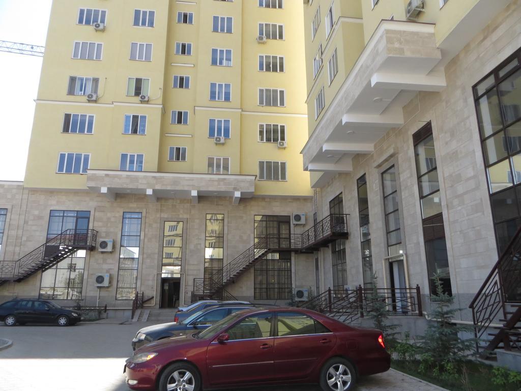 Maximus Apartament Bishkek Exterior foto