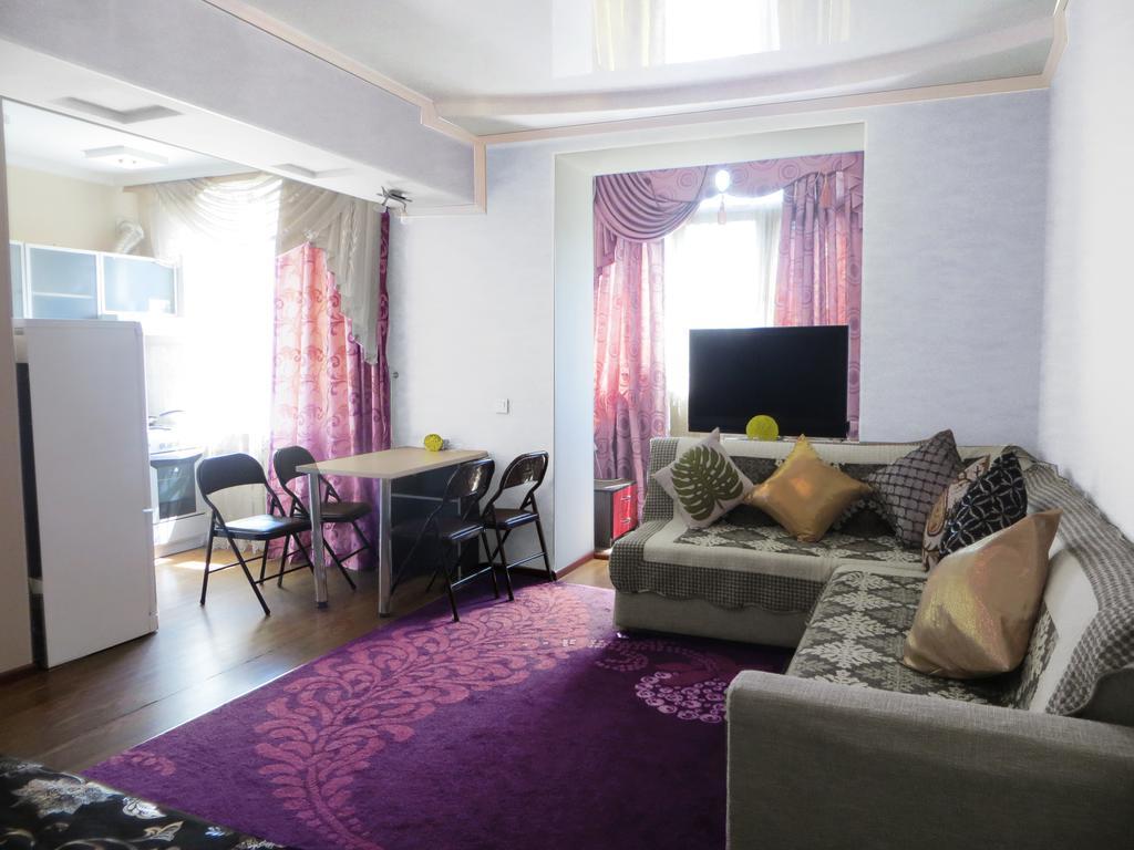 Maximus Apartament Bishkek Exterior foto